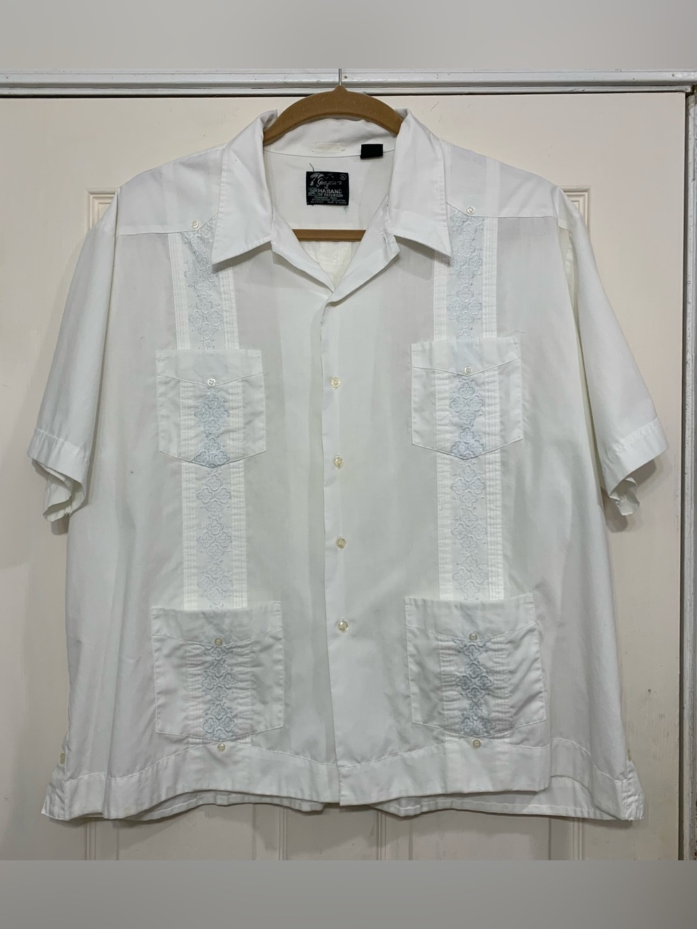 Vintage Guayabera White w Light Blue 3X Short Sleeve Shirt. 3948E
